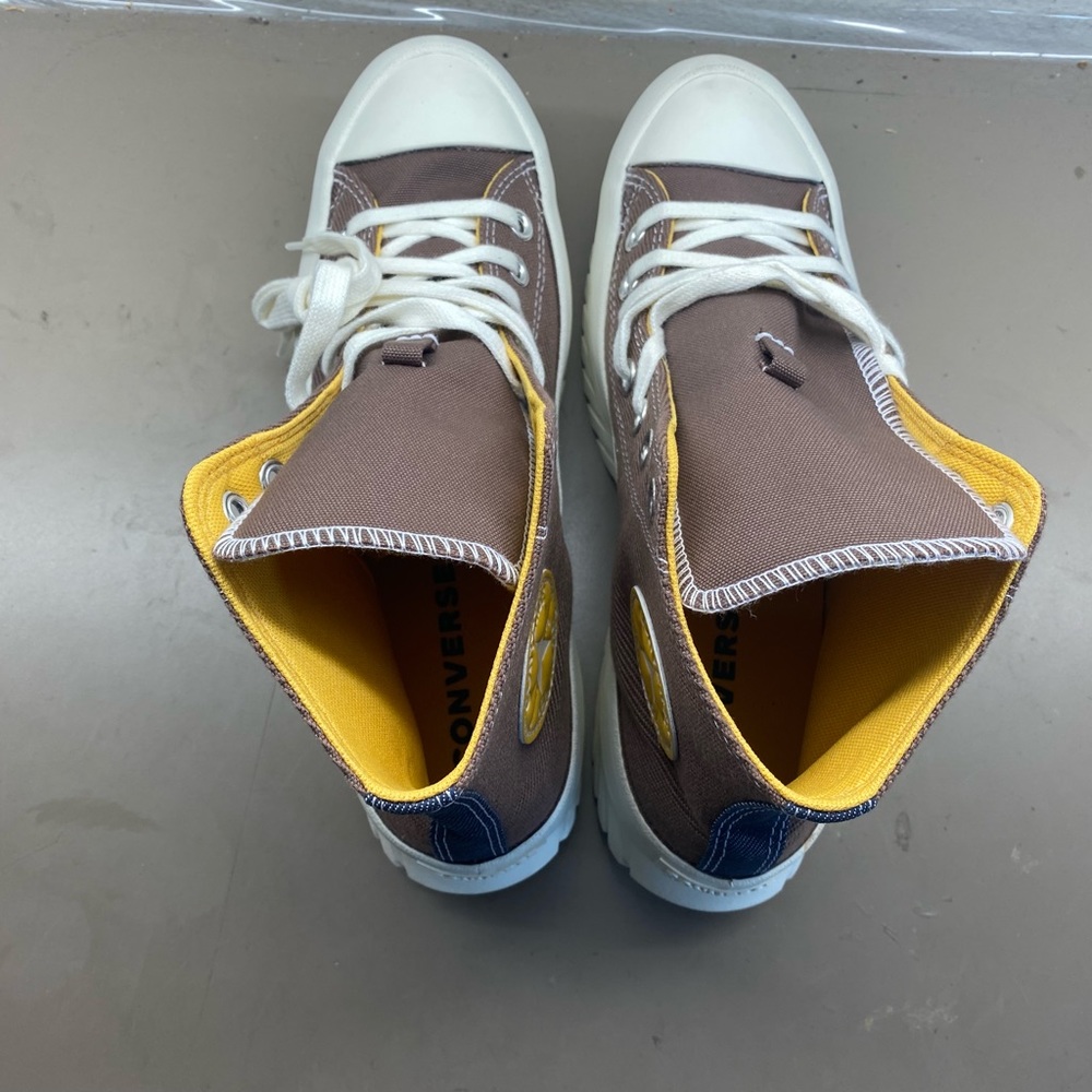 New with Box Unisex Converse Chuck Taylor All Star Lugged 2.0 High Top Platform - Picture 4 of 10